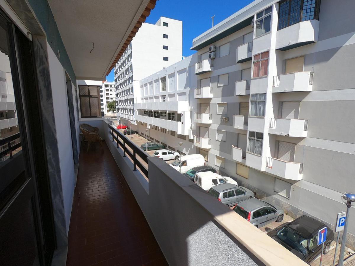 Apartamento Vargas Monte Gordo Eksteriør billede